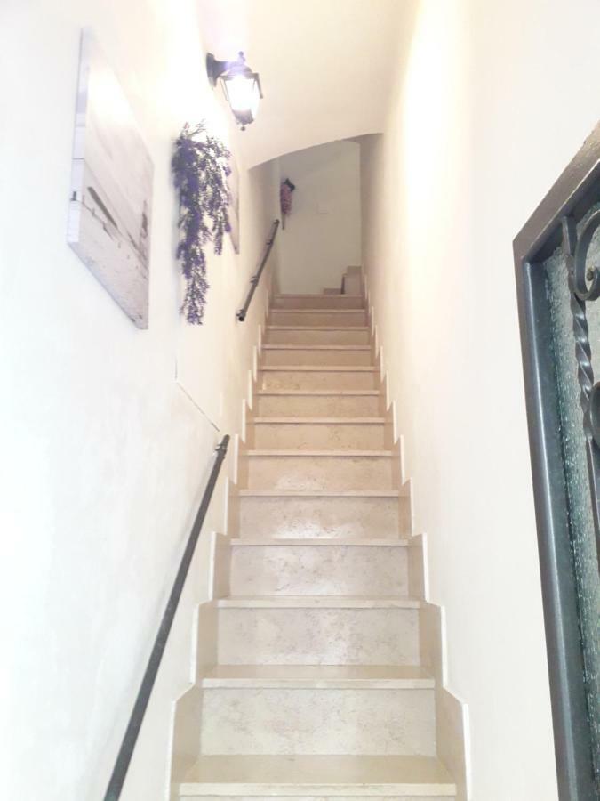 La Casa A Balconcino Apartment Гаета Екстериор снимка